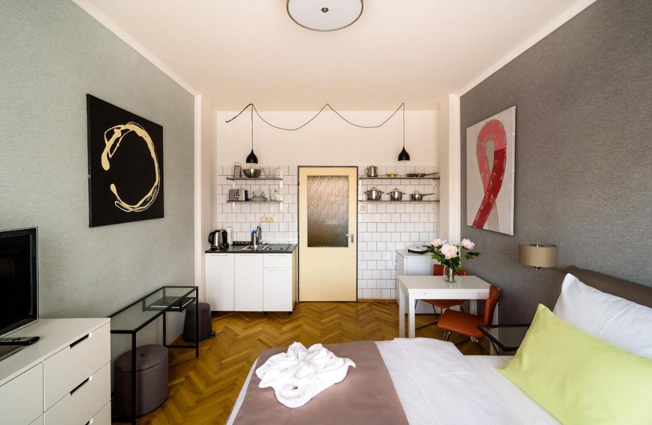 Michal&Michael'S Central Apartments Praha Exteriér fotografie
