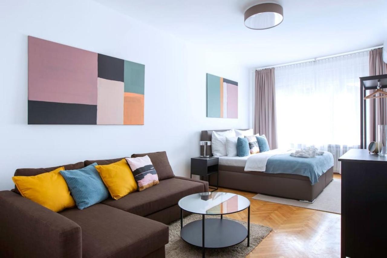 Michal&Michael'S Central Apartments Praha Exteriér fotografie